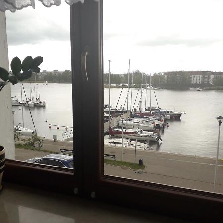 Apartament Nad Jeziorakiem Ilawa Esterno foto